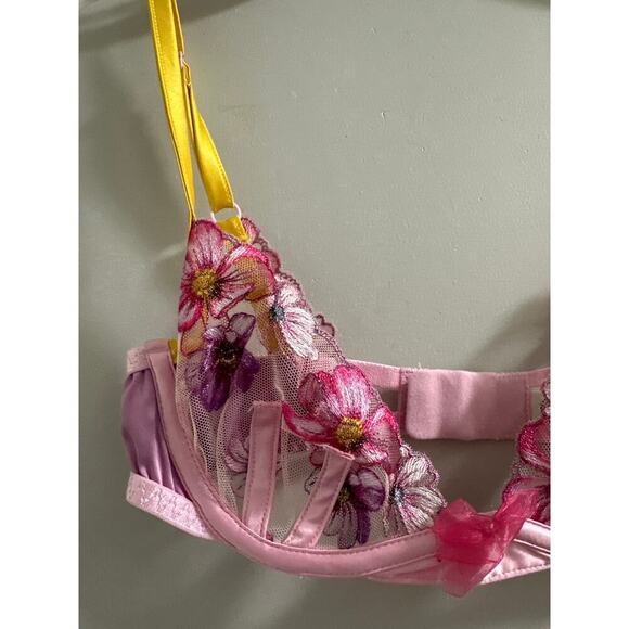 FOR LOVE AND LEMONS Floral Pink Bra - Picture 3 of 5